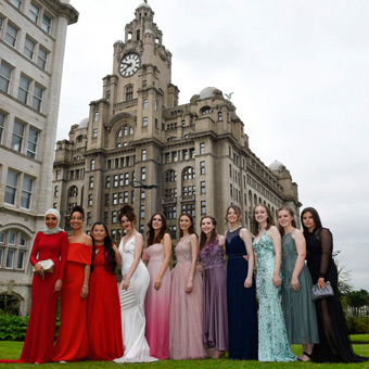 Professional Liverpool photographer offers a private prom photography service across Merseyside
